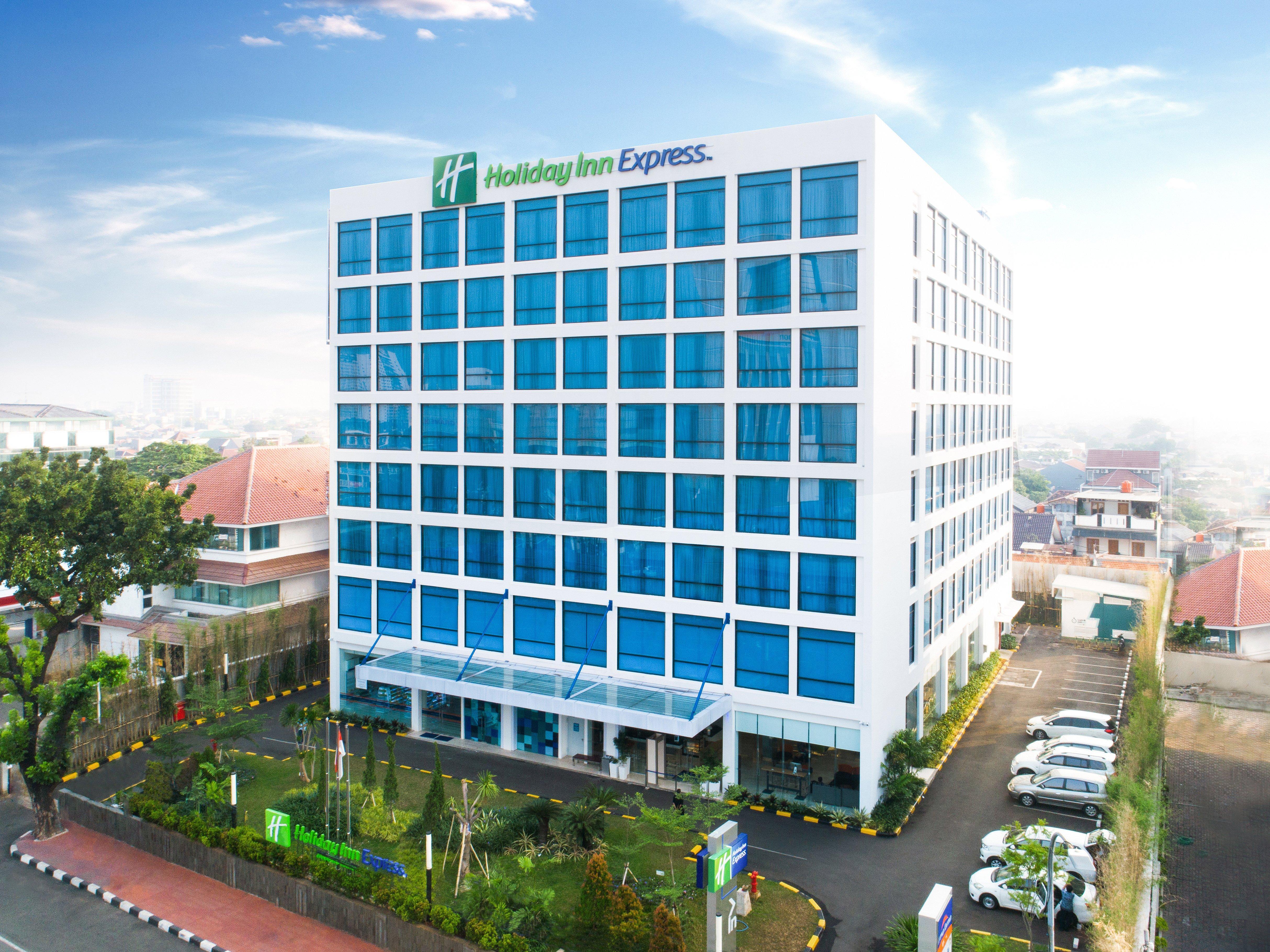 Holiday Inn Express Jakarta Matraman By Ihg Esterno foto